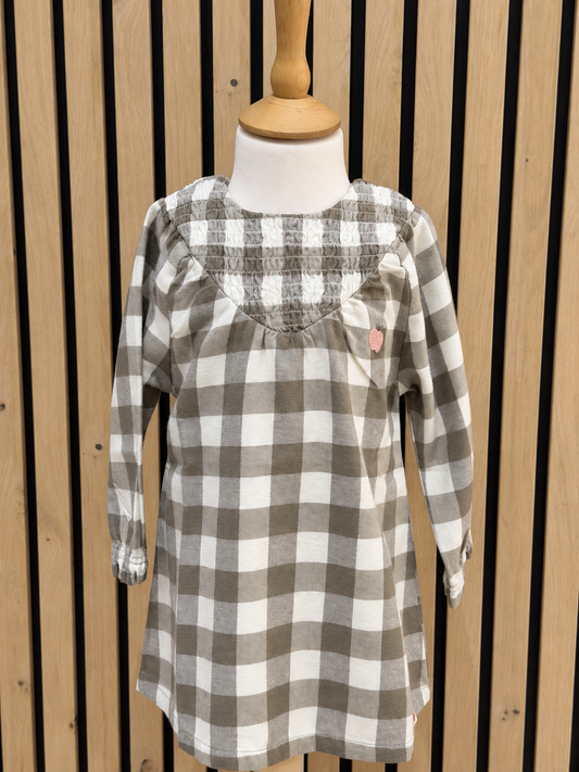 Robe Ernestine